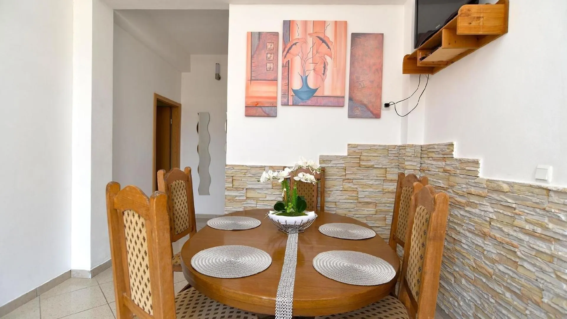 Ferienwohnung Fuer 6 Personen Ca 63 Qm In Pula-Fondole, Istrien Istrische Riviera Stinjan Croatia
