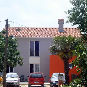 Appartamento Fuart, Štinjan